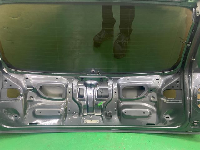 bontott AUDI Q7 Csomagtérajtó (Üres lemez)