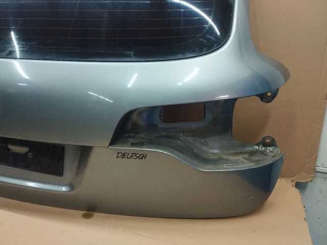 bontott AUDI Q7 Csomagtérajtó (Üres lemez)