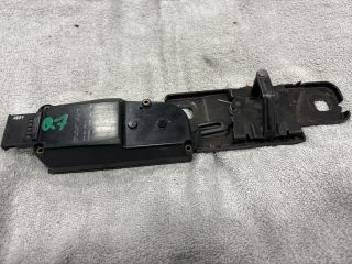 bontott AUDI Q7 Csomagtérajtó Zárszerkezet