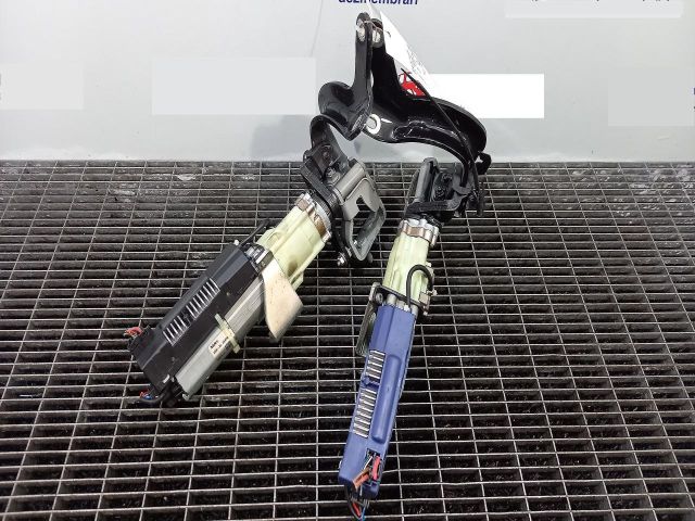 bontott AUDI Q7 Csomagtérajtó Zsanér