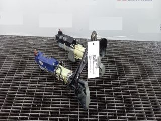 bontott AUDI Q7 Csomagtérajtó Zsanér