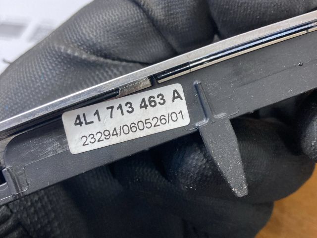 bontott AUDI Q7 Elektronika (Magában)