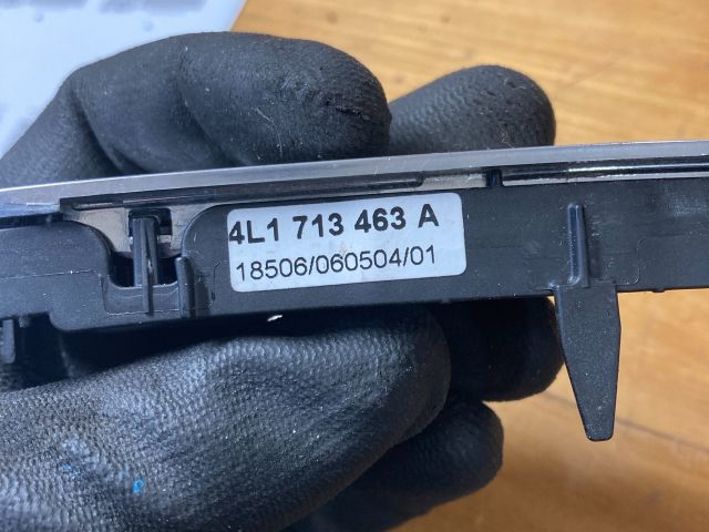 bontott AUDI Q7 Elektronika (Magában)