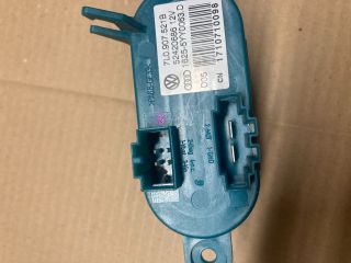 bontott AUDI Q7 Előtét Ellenállás Fűtőmotor