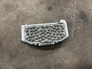 bontott AUDI Q7 Előtét Ellenállás Fűtőmotor