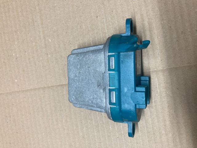 bontott AUDI Q7 Előtét Ellenállás Fűtőmotor