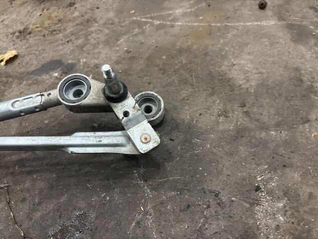 bontott AUDI Q7 Első Ablaktörlő Motor