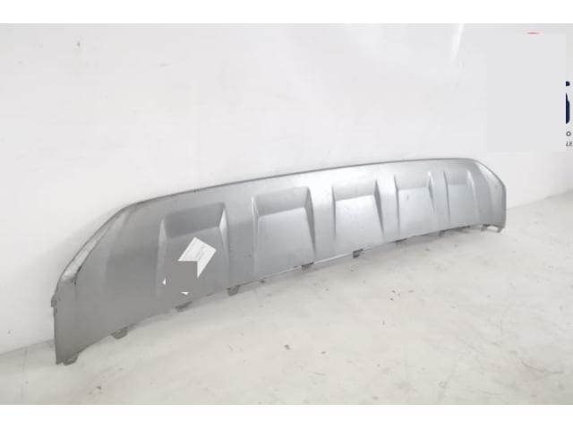 bontott AUDI Q7 Első Lökhárító Alsó (Műanyag)