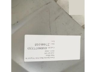 bontott AUDI Q7 Első Lökhárító Alsó (Műanyag)