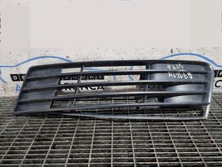 bontott AUDI Q7 Első Lökhárító Díszléc