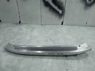 bontott AUDI Q7 Első Lökhárító Merevítő (Fém)