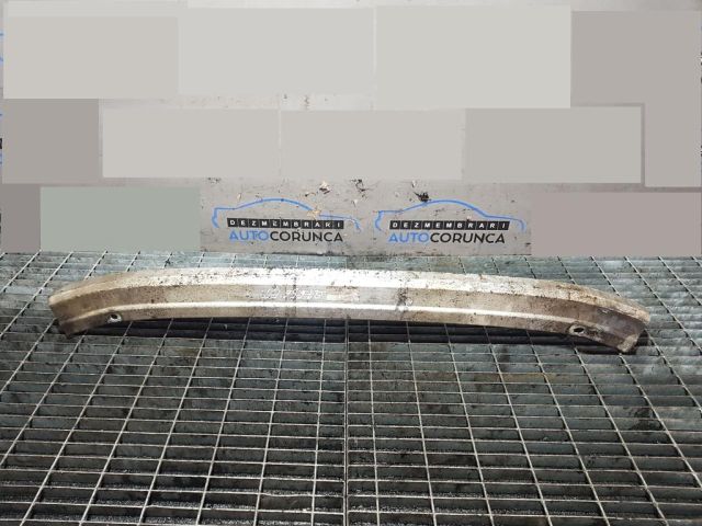 bontott AUDI Q7 Első Lökhárító Merevítő (Fém)