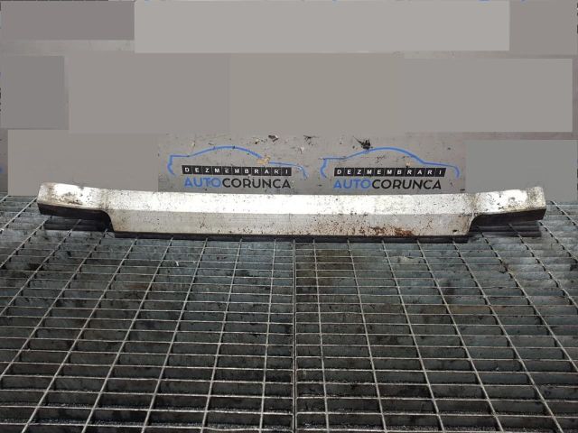 bontott AUDI Q7 Első Lökhárító Merevítő (Fém)