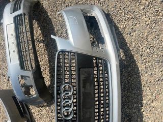 bontott AUDI Q7 Első Lökhárító (Részeivel)