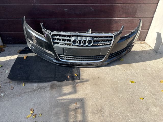 bontott AUDI Q7 Első Lökhárító (Részeivel)