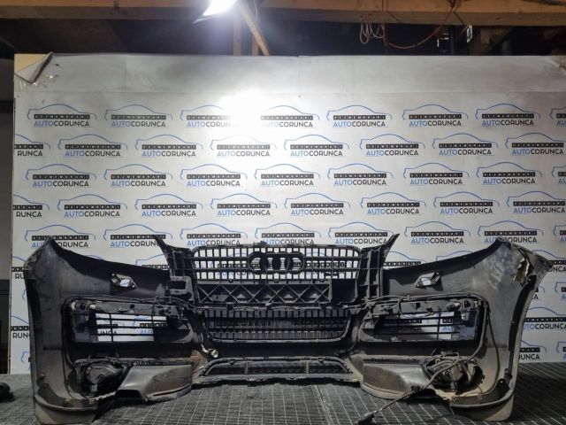 bontott AUDI Q7 Első Lökhárító (Üresen)
