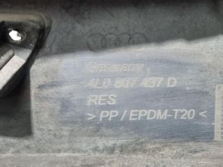 bontott AUDI Q7 Első Lökhárító (Üresen)