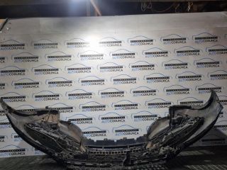 bontott AUDI Q7 Első Lökhárító (Üresen)