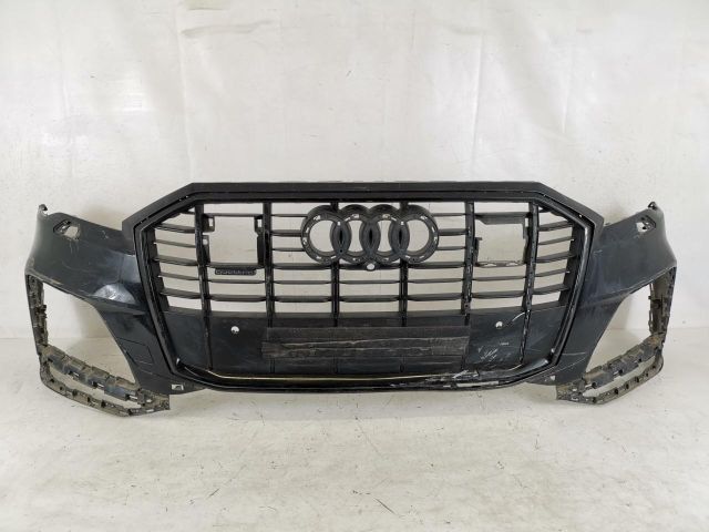 bontott AUDI Q7 Első Lökhárító (Üresen)