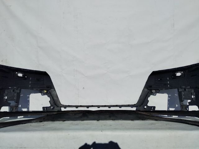 bontott AUDI Q7 Első Lökhárító (Üresen)