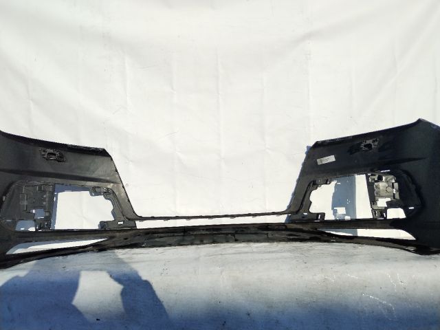 bontott AUDI Q7 Első Lökhárító (Üresen)