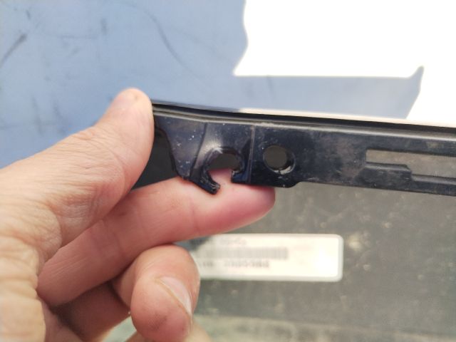 bontott AUDI Q7 Első Lökhárító (Üresen)