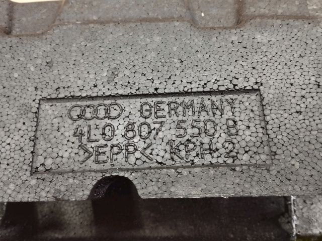 bontott AUDI Q7 Első Lökhárító Ütközés Elnyelő Hab