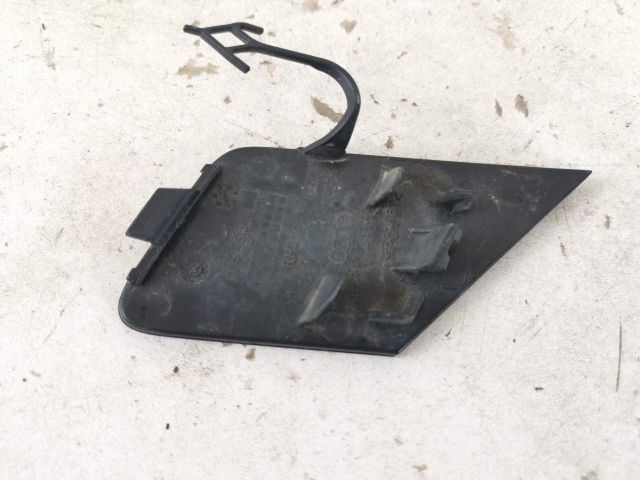 bontott AUDI Q7 Első Vonószem Burkolat