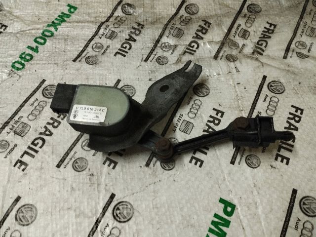 bontott AUDI Q7 Első Xenon Szintszabályzó Jeladó