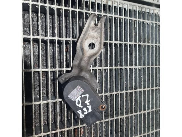 bontott AUDI Q7 Első Xenon Szintszabályzó Jeladó