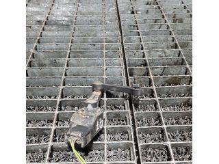 bontott AUDI Q7 Első Xenon Szintszabályzó Jeladó