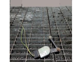 bontott AUDI Q7 Első Xenon Szintszabályzó Jeladó