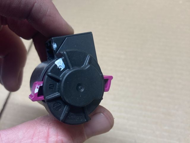 bontott AUDI Q7 Fék Pedál Kapcsoló