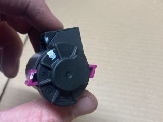 bontott AUDI Q7 Fék Pedál Kapcsoló