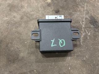 bontott AUDI Q7 Fényszóró Elektronika