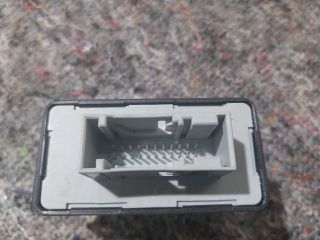 bontott AUDI Q7 Fényszóró Elektronika