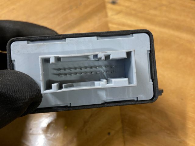 bontott AUDI Q7 Fényszóró Elektronika