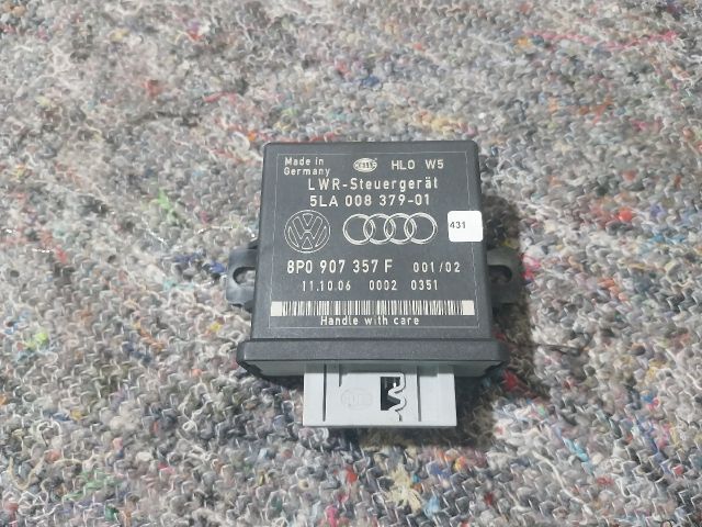 bontott AUDI Q7 Fényszóró Elektronika