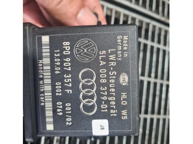 bontott AUDI Q7 Fényszóró Elektronika