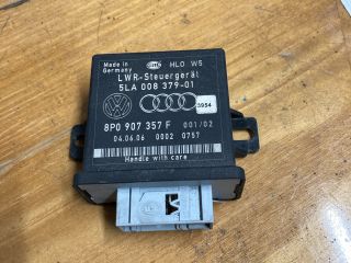 bontott AUDI Q7 Fényszóró Elektronika