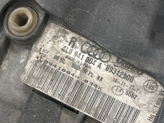 bontott AUDI Q7 Fényszóró Pár