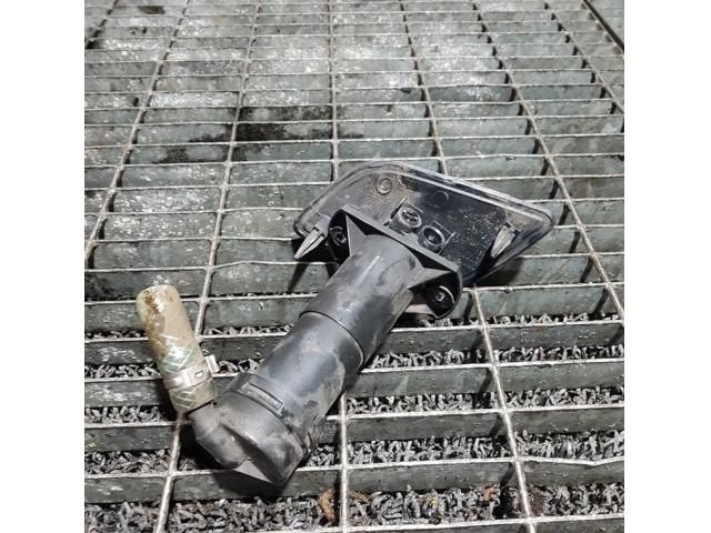 bontott AUDI Q7 Fényszórómosó Fúvóka (Pozíciófüggetlen)