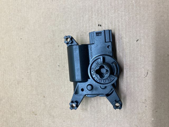 bontott AUDI Q7 Fűtés Állító Motor