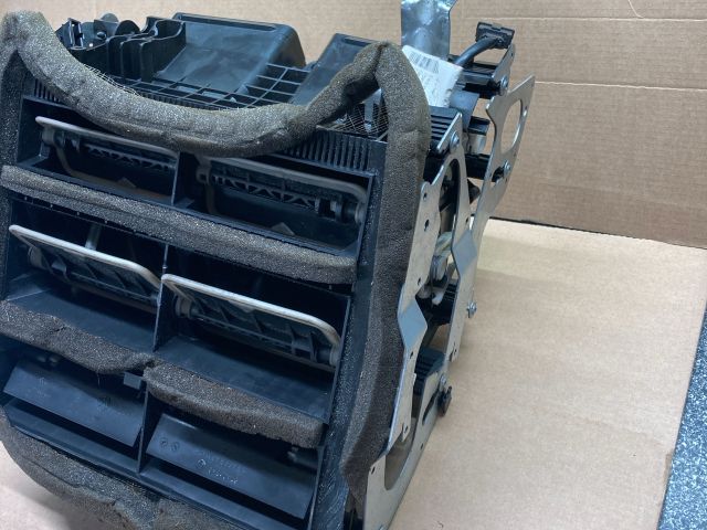 bontott AUDI Q7 Fűtés Box