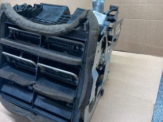 bontott AUDI Q7 Fűtés Box