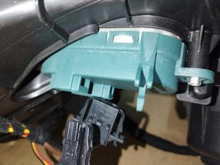 bontott AUDI Q7 Fűtés Box