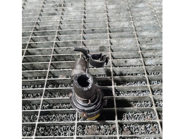 bontott AUDI Q7 Fűtéscsap