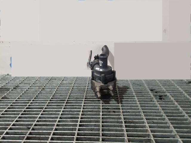 bontott AUDI Q7 Fűtéscsap