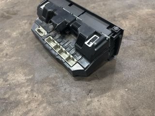 bontott AUDI Q7 Fűtéskapcsoló (digit klímás)