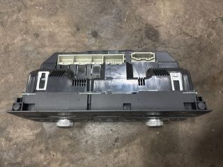 bontott AUDI Q7 Fűtéskapcsoló (digit klímás)